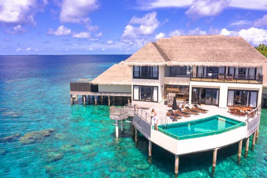 High-End Villas in Miami With Private Beach Access