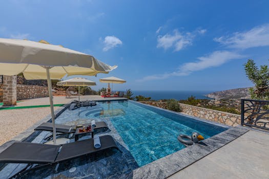 High-End Villas in Santorini With Sunset Infinity Pools