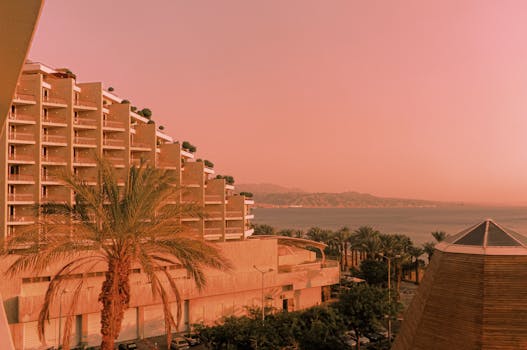 Luxury Coastal Hotels With Sunset Ocean Balcony Suites