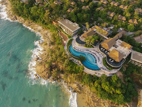 Luxury Oceanfront Hotels With Infinity Gardens Above the Sea