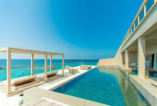Luxury Oceanfront Hotels With Infinity Pools Above Paradise Beaches