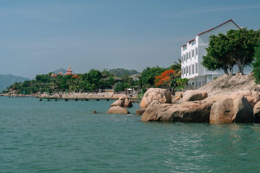 Luxury Resorts in Italy With Private Coastal Access